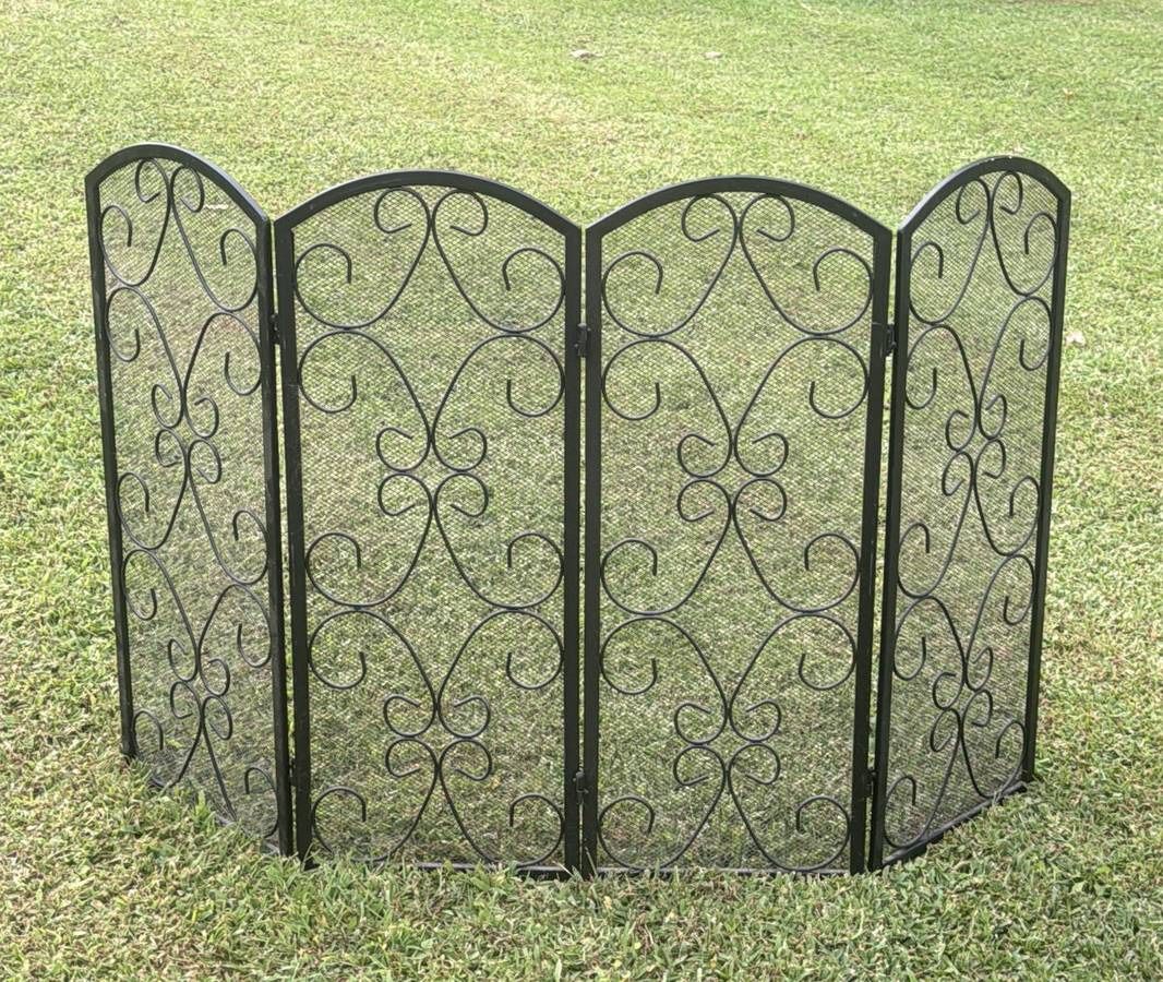 Smith & Hawken 4 Panels Decorative Scroll Fireplace Screen