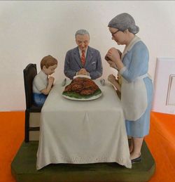 Thanksgiving Dinner Scene - Norman Rockwell, Thanksgiving Dinner Scene - Norman Rockwell.very rare to find in perfect condition.