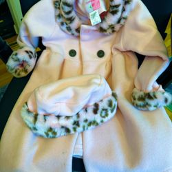Girls Light Weight Fancy Winter Coat With Cap: Size 4T