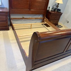 Queen Solid Wood Sleigh Bed Frame