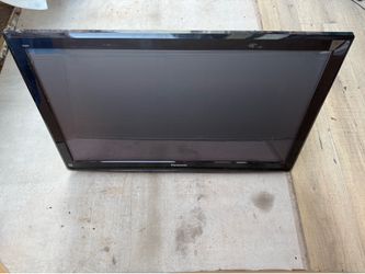 48” TV w/ Wall Mount