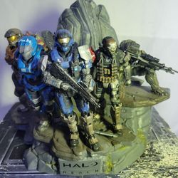 Halo Reach: Legendary Edition's Statue & Box Collectible with Detachables