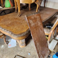 Dinning Table With Chairs