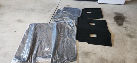 Nissan Rogue original floor mats