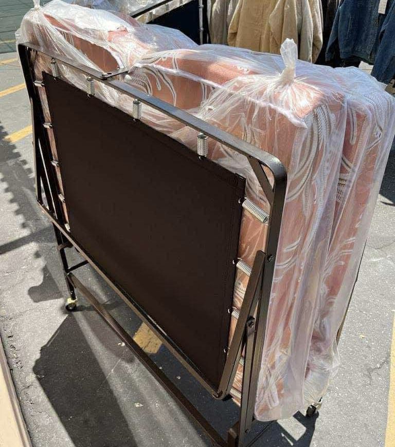 Foldable Twin Bed
