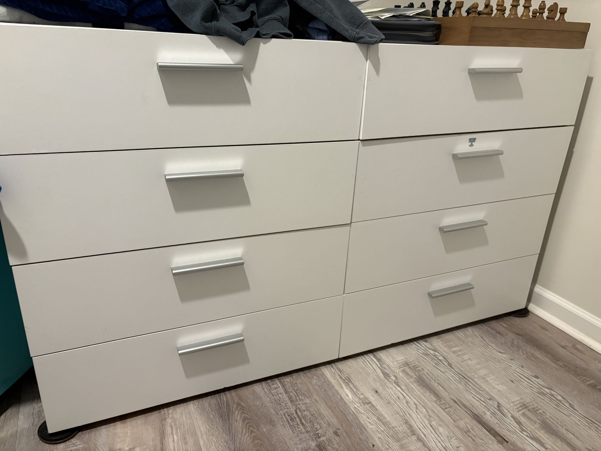 Free Mattres And Dresser