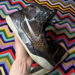 nike kobe 9 masterpiece size 7Y