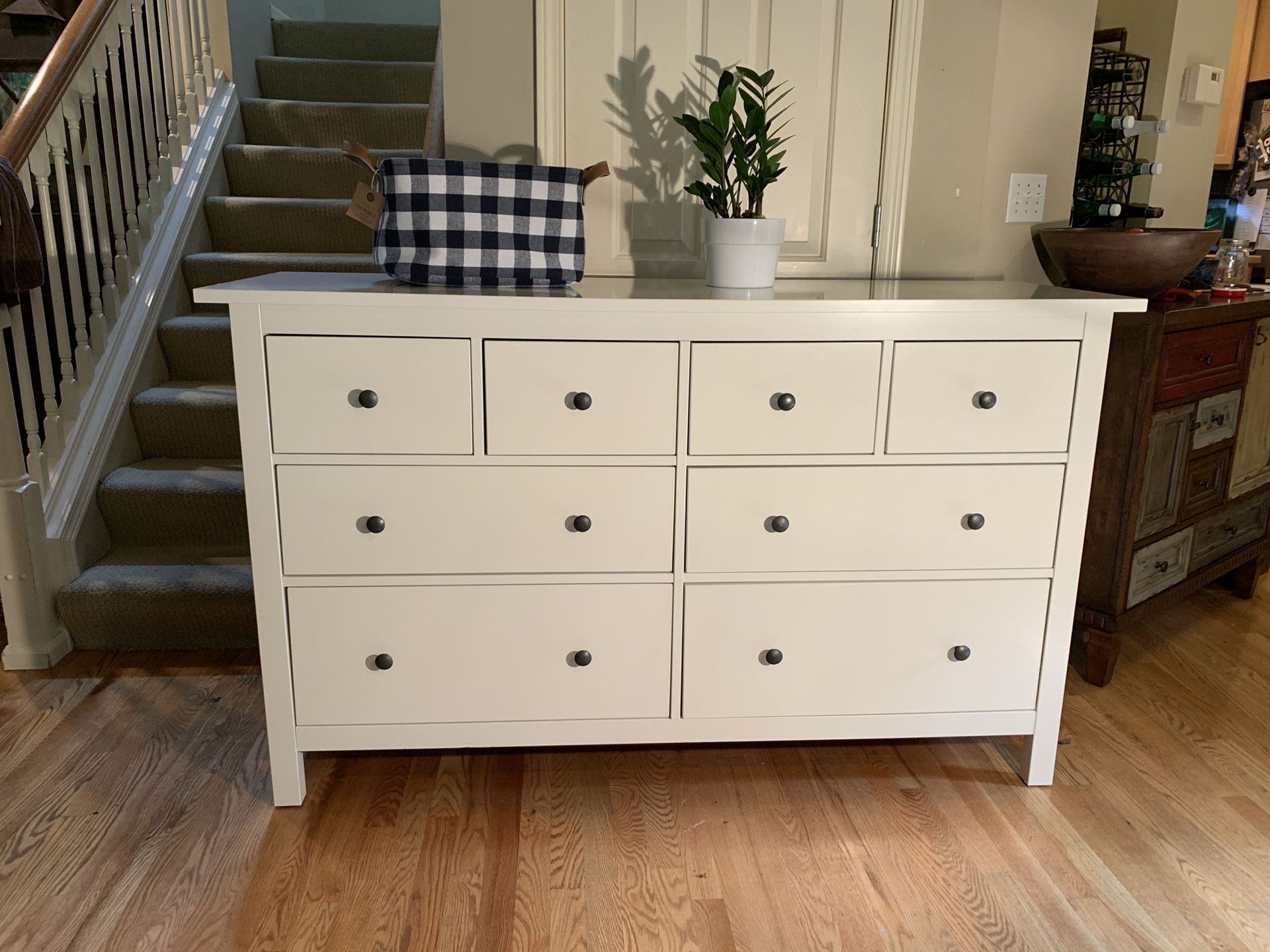 Large White 8-Drawer Dresser Chest