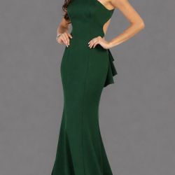 New Hunter green Size 10 Prom Dress 