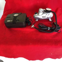 1 Air Compressor 300 PSI   1 Totes Air Compressor 