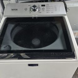 Great Working Super Capacity Maytag Washer 