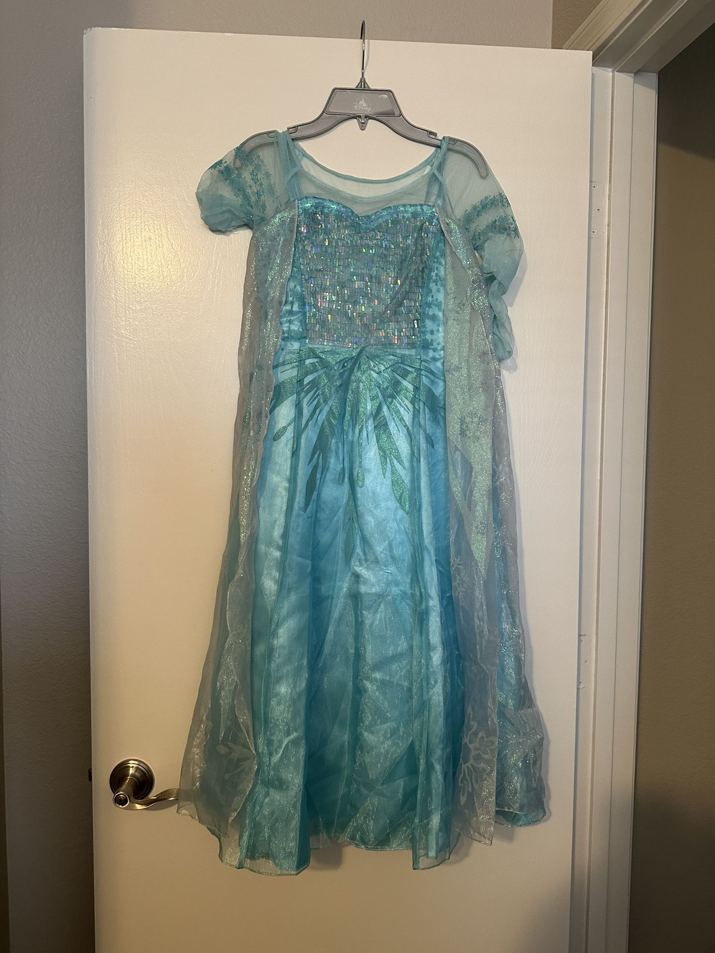 Elsa Frozen dress size 9/10