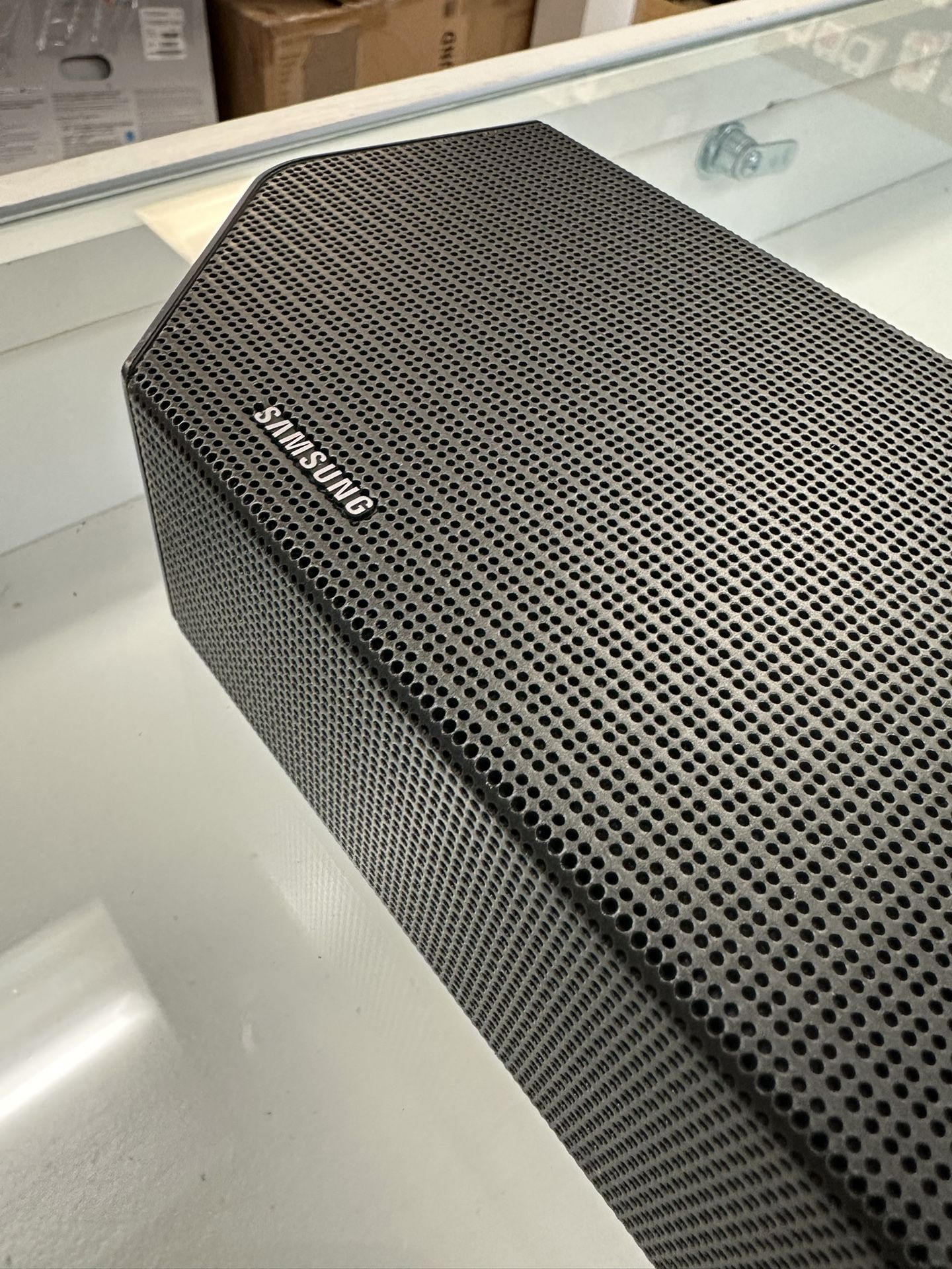 Samsung HW-Q60CC/ZA 3.1.2 Channel Dolby ATMOS Soundbar - Black