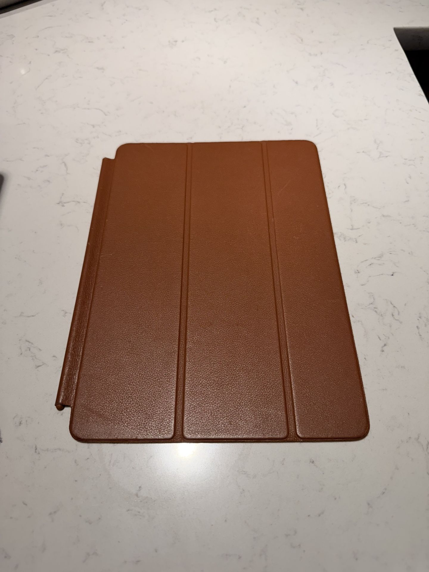 Apple ipad 7th Gen Apple Leather Cover Case