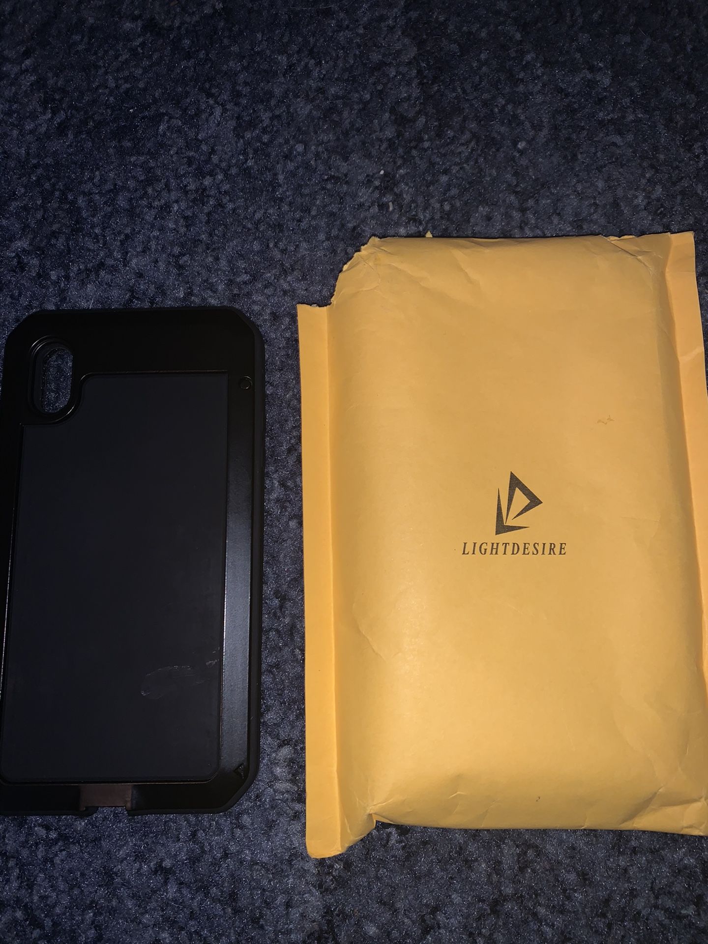 Lightdesire phone case heavy duty for the iPhone XS Max
