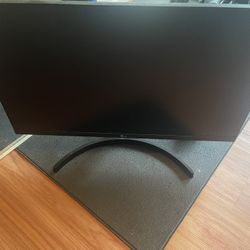 LG Monitor 
