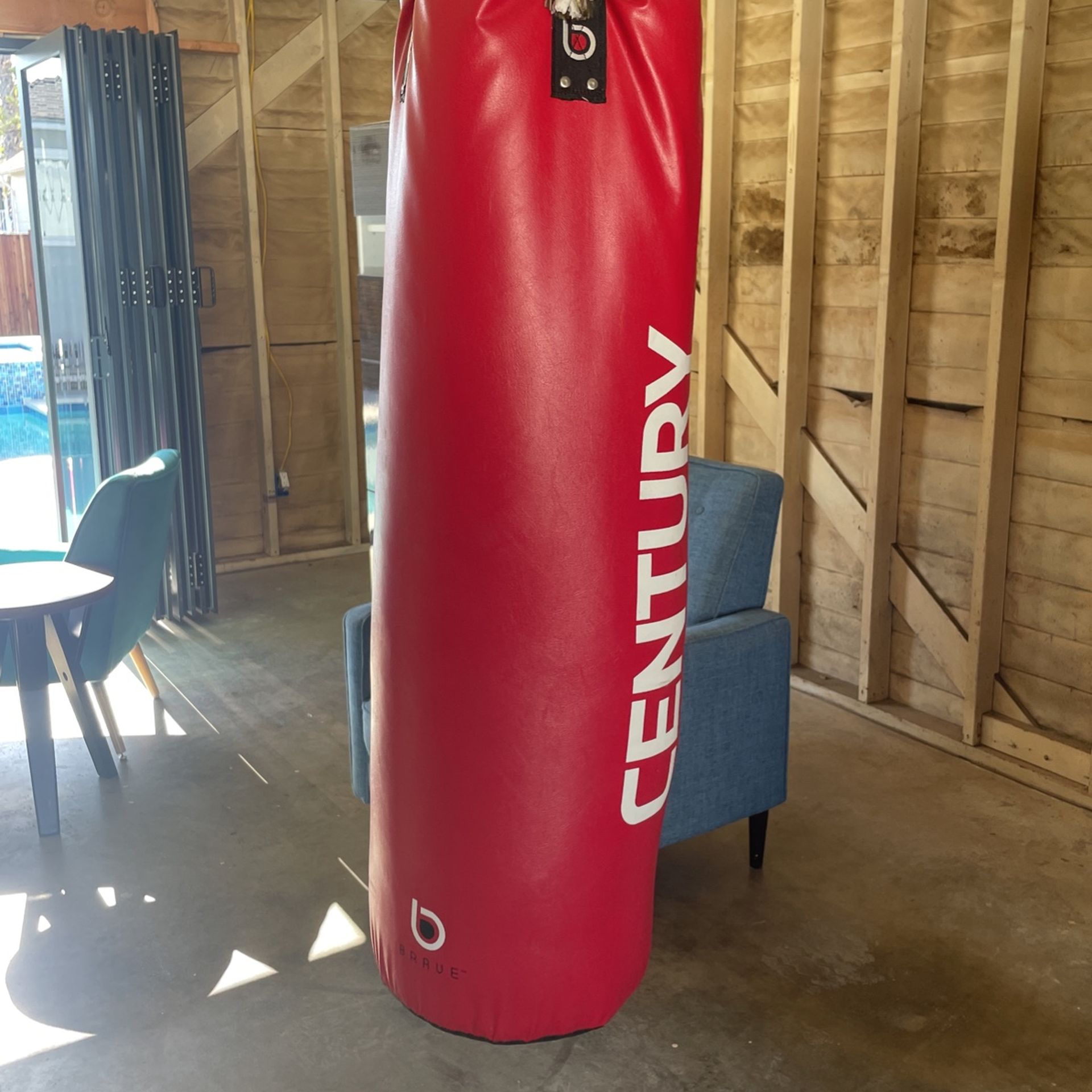 70 Pound Heavy Bag. Barely Used! Was $120