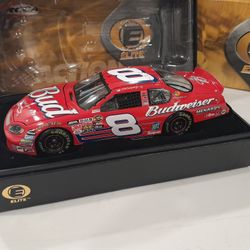2005 Nascar Diecast Dale Earnhardt Jr Elite/Budweiser Monte Carlo 