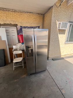 Stainless steel refrigerator