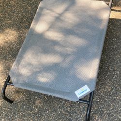 Coolaroo Outdoor Cooling Dog Bed