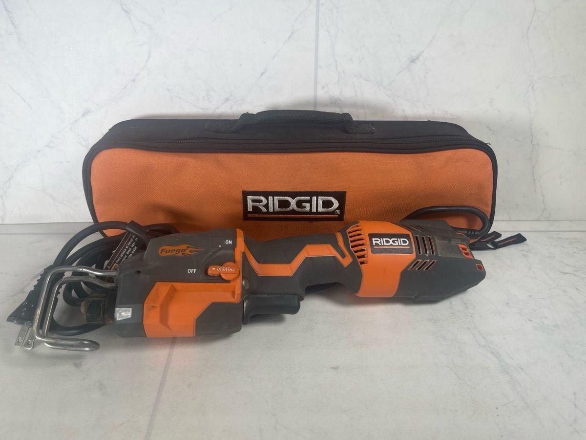 Ridgid Thru-Cool 6 Amp Corded Orbital Reciprocating Saw Kit – w/ Bag (A1G010599)