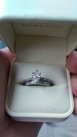 Matching bride and groom!!