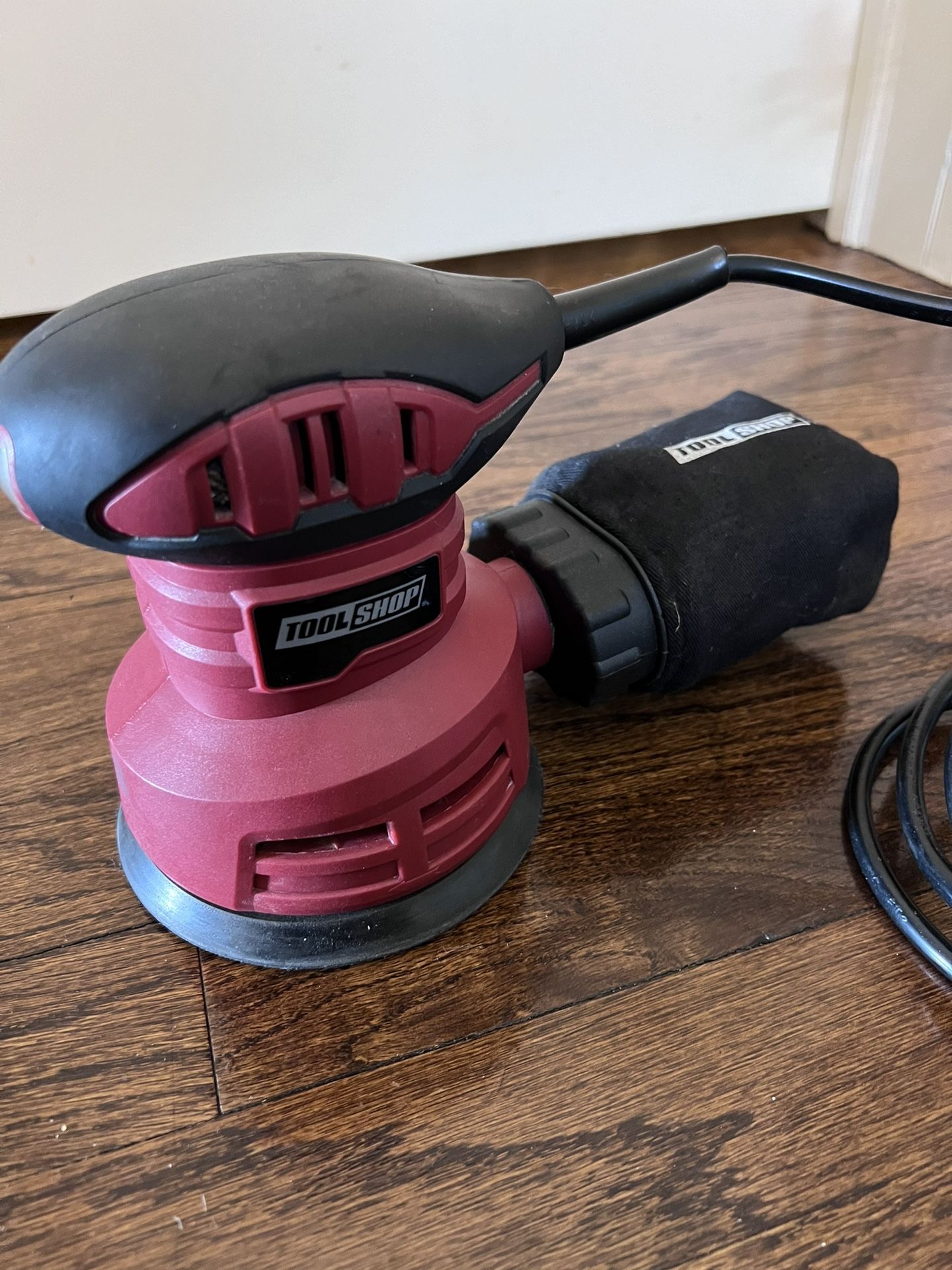 Tool Shop® 2.0-Amp Corded 5" Random Orbit Sander