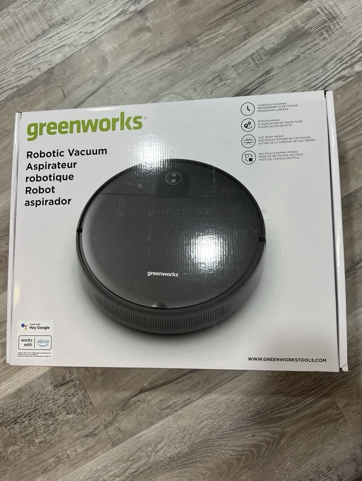 Greenworks Robotic Vacuum GRV-1010