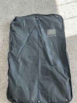 Men’s Gucci suit top and pants