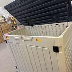 Outdoor Storage Box 