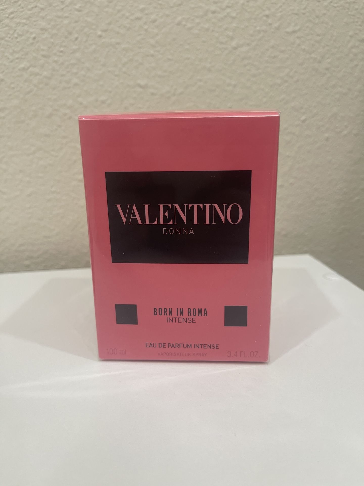 Valentino Perfume