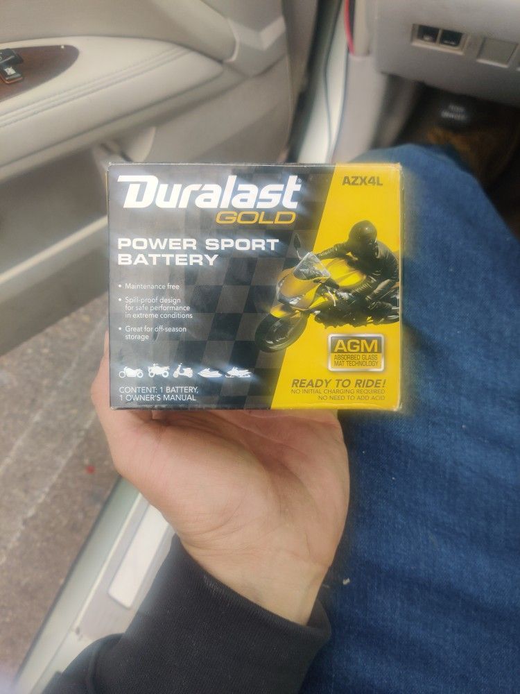 Duralast Gold AGM AZX4L Brand New Manufactured April 2022