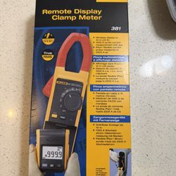Fluke 381