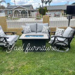 Brand New Patio Outdoor Furniture Set Sunbrella 