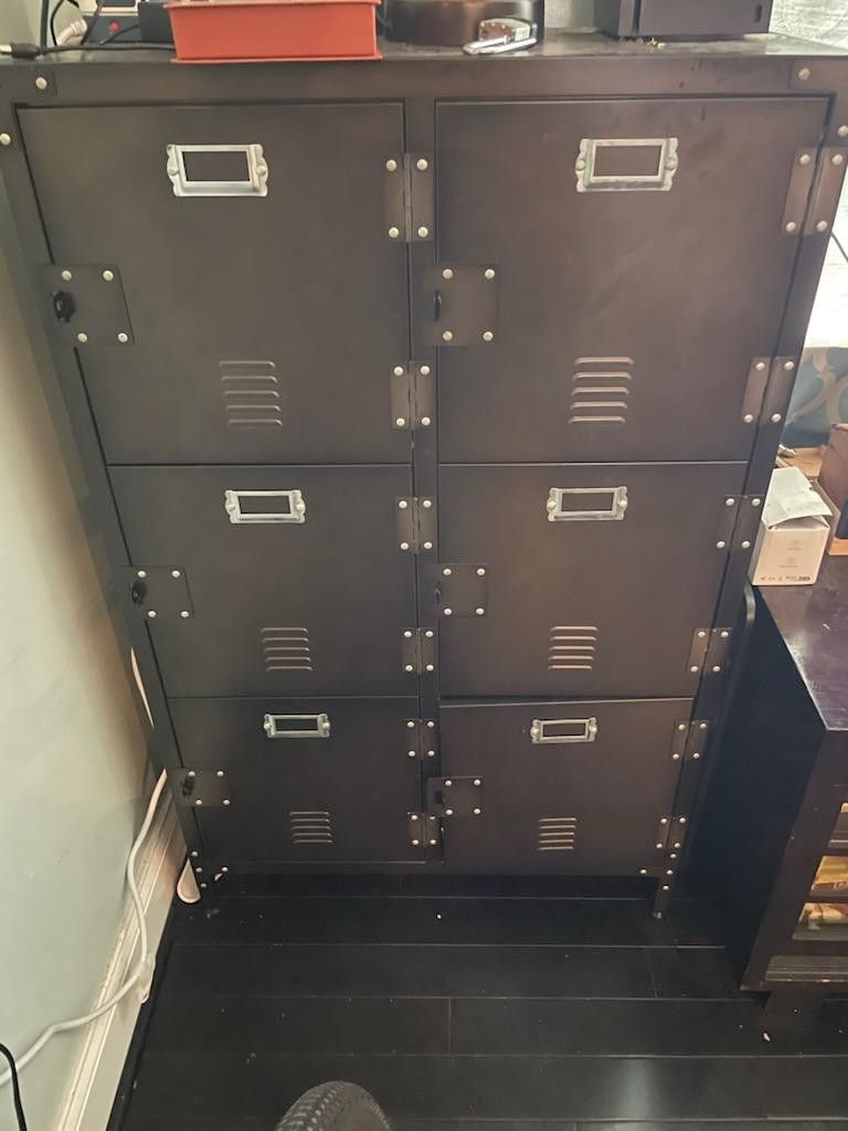 VINTAGE STYLE STORAGE LOCKER/ BUFFET TABLE