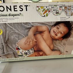 The Honest Company Clean Conscious Disposable Diapers Size 5