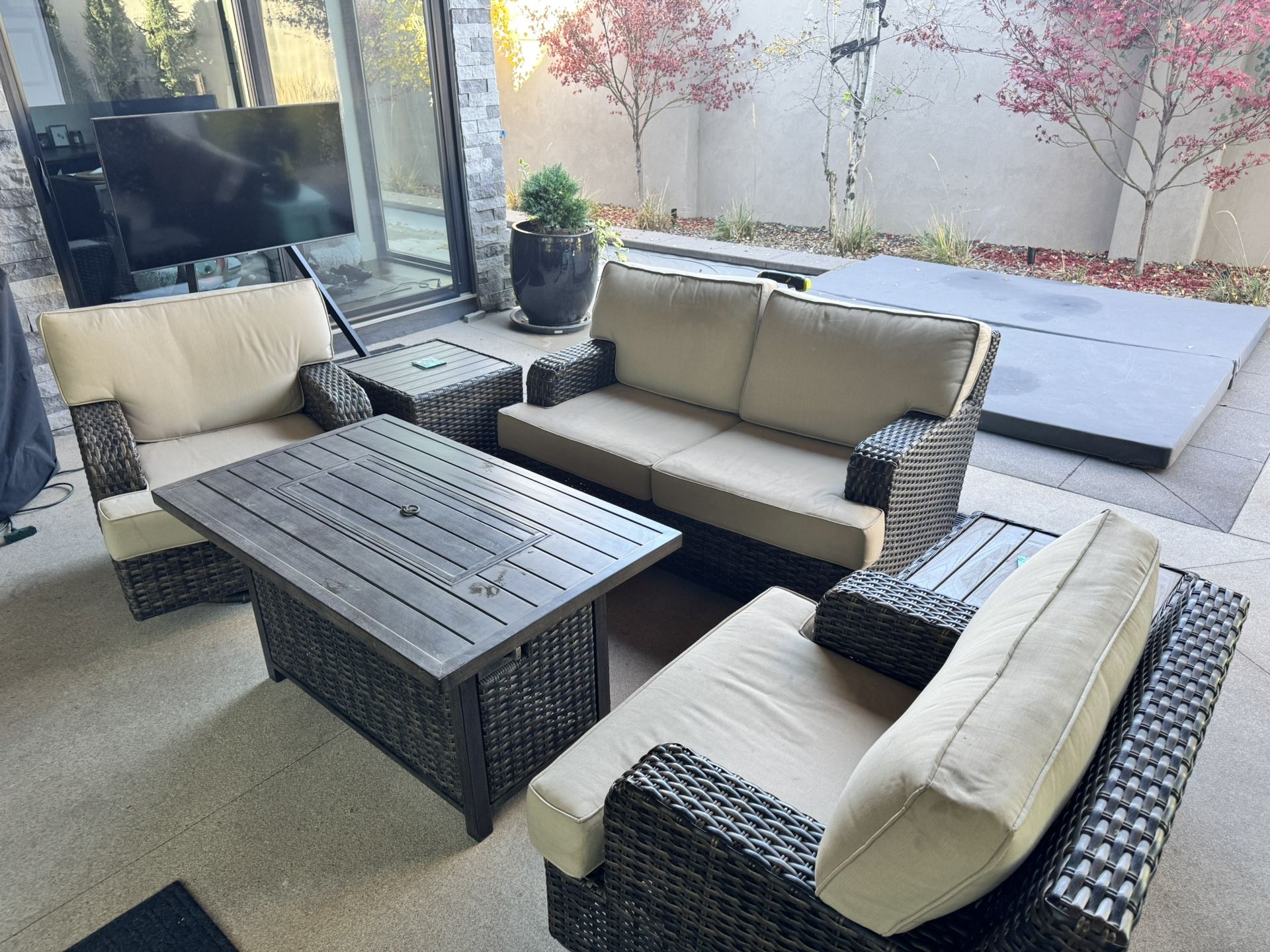 Patio Furniture Set