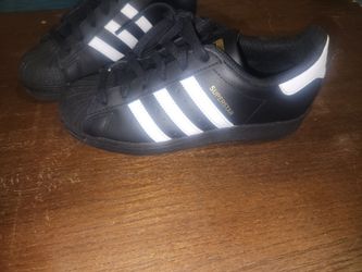 Adidas size 5y
