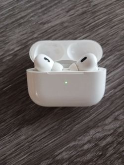 Apple Air pods pro 2 usb-c magsafe charging case