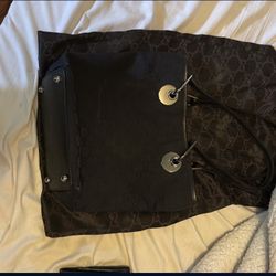 Guchi Purse And Wallet