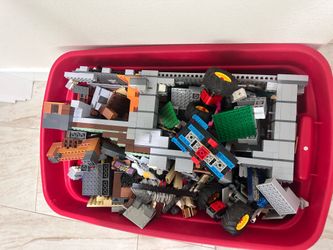 Lego 18 lbs