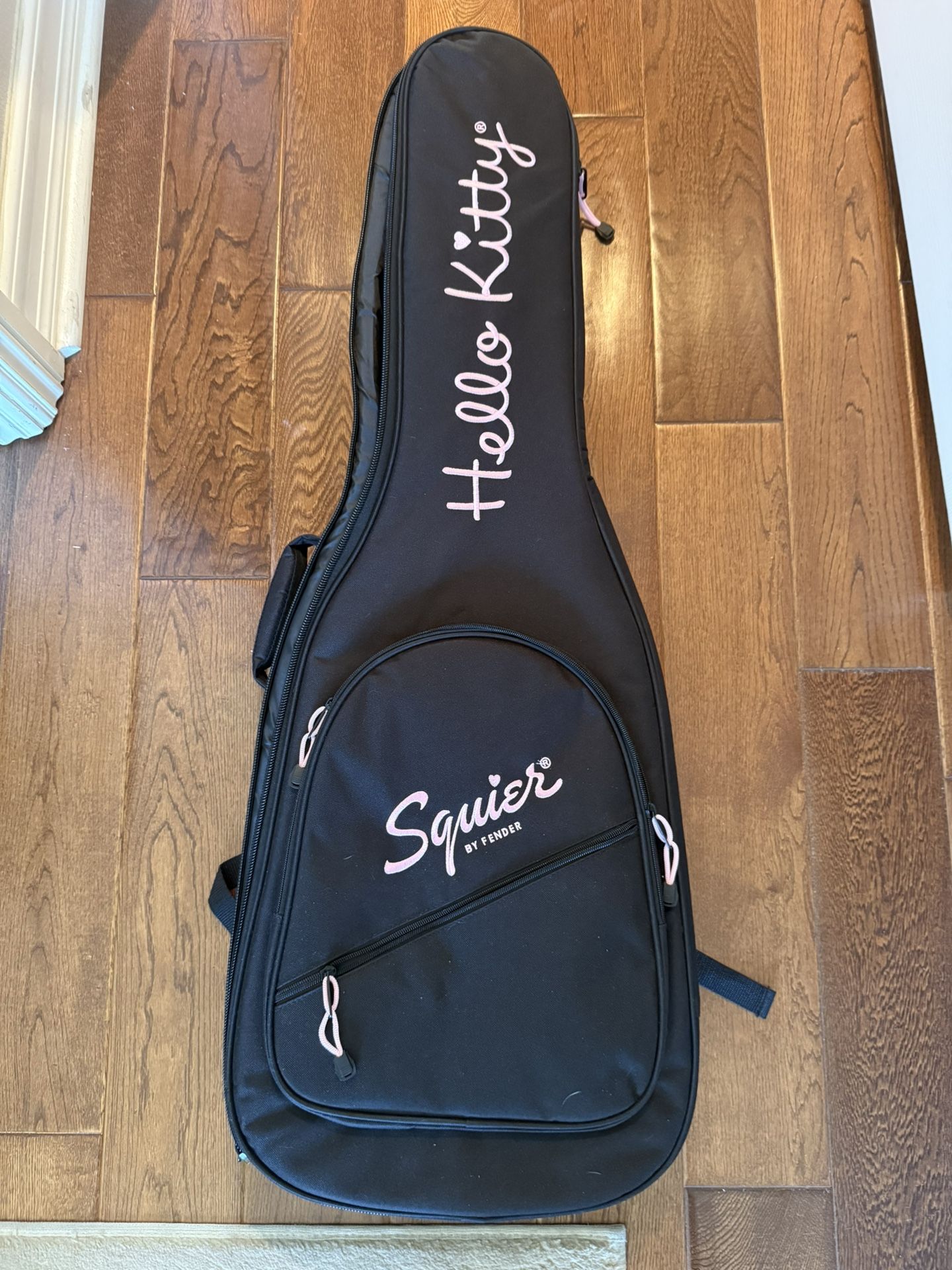 Hello kitty Guitar Bag
