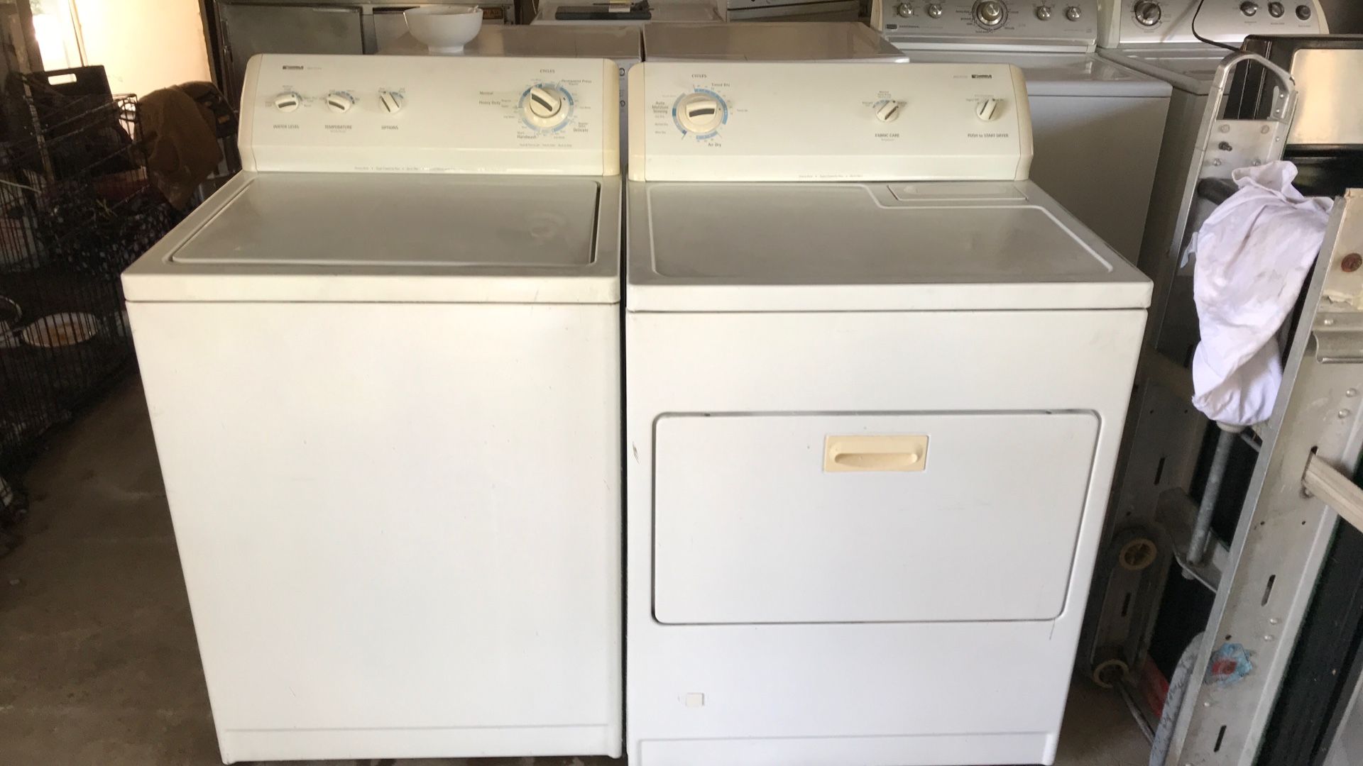 Kenmore washer and dryer working great big capacity gas dryer
