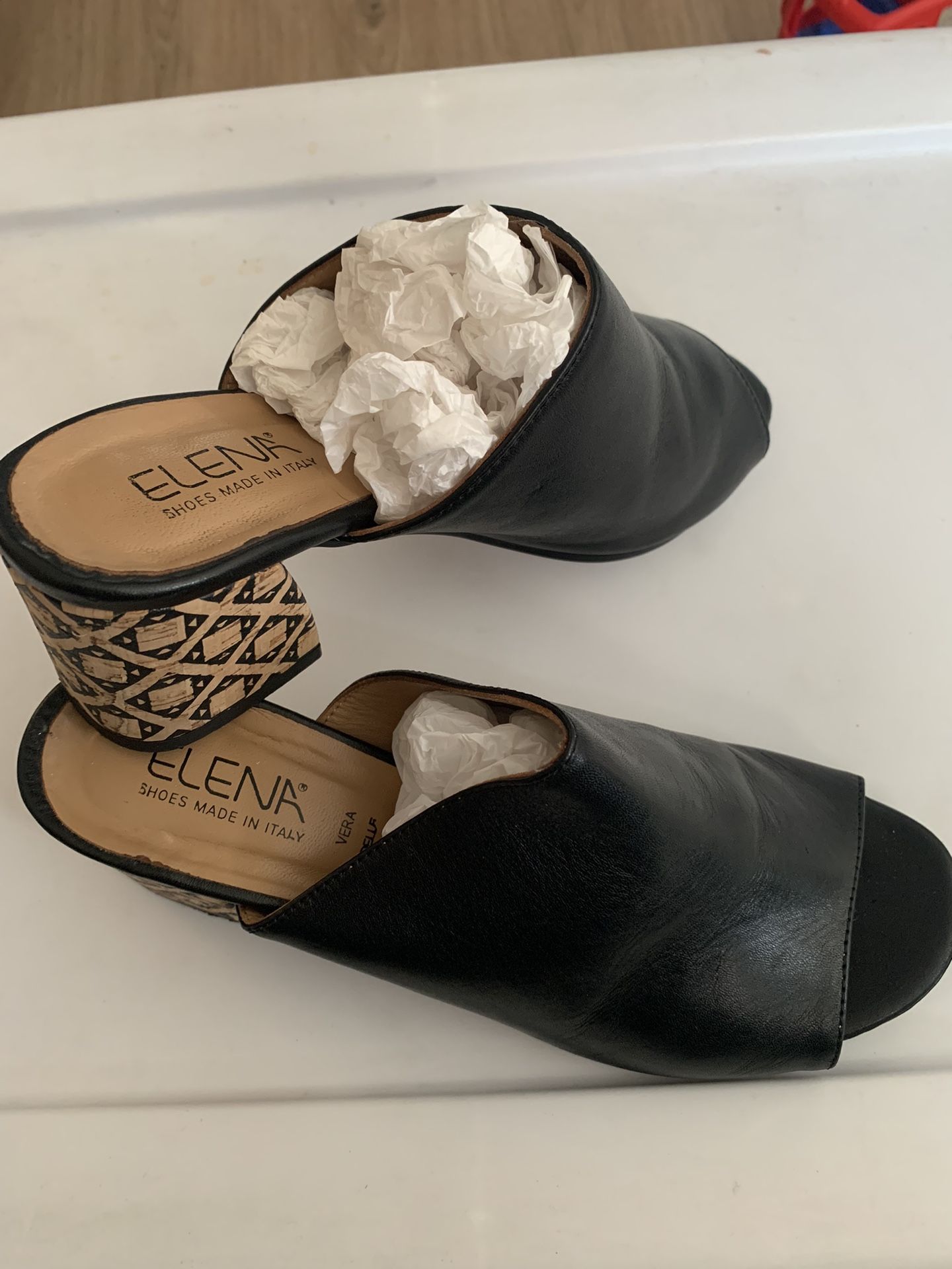 Elena Vera Pelle Shoes