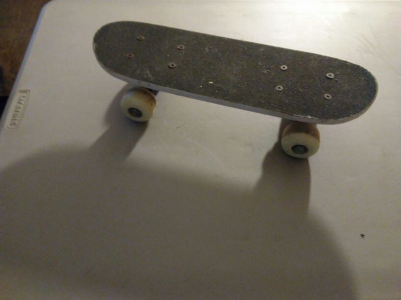 Mini skateboard