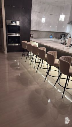 Couchons Bar Stools