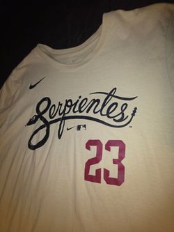 Large Women's Dbacks shirt