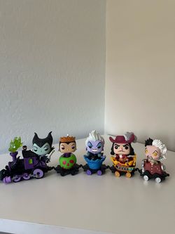 Disney villain Funko Pop train set