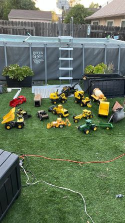 Vintage Toy Tonka Trucks