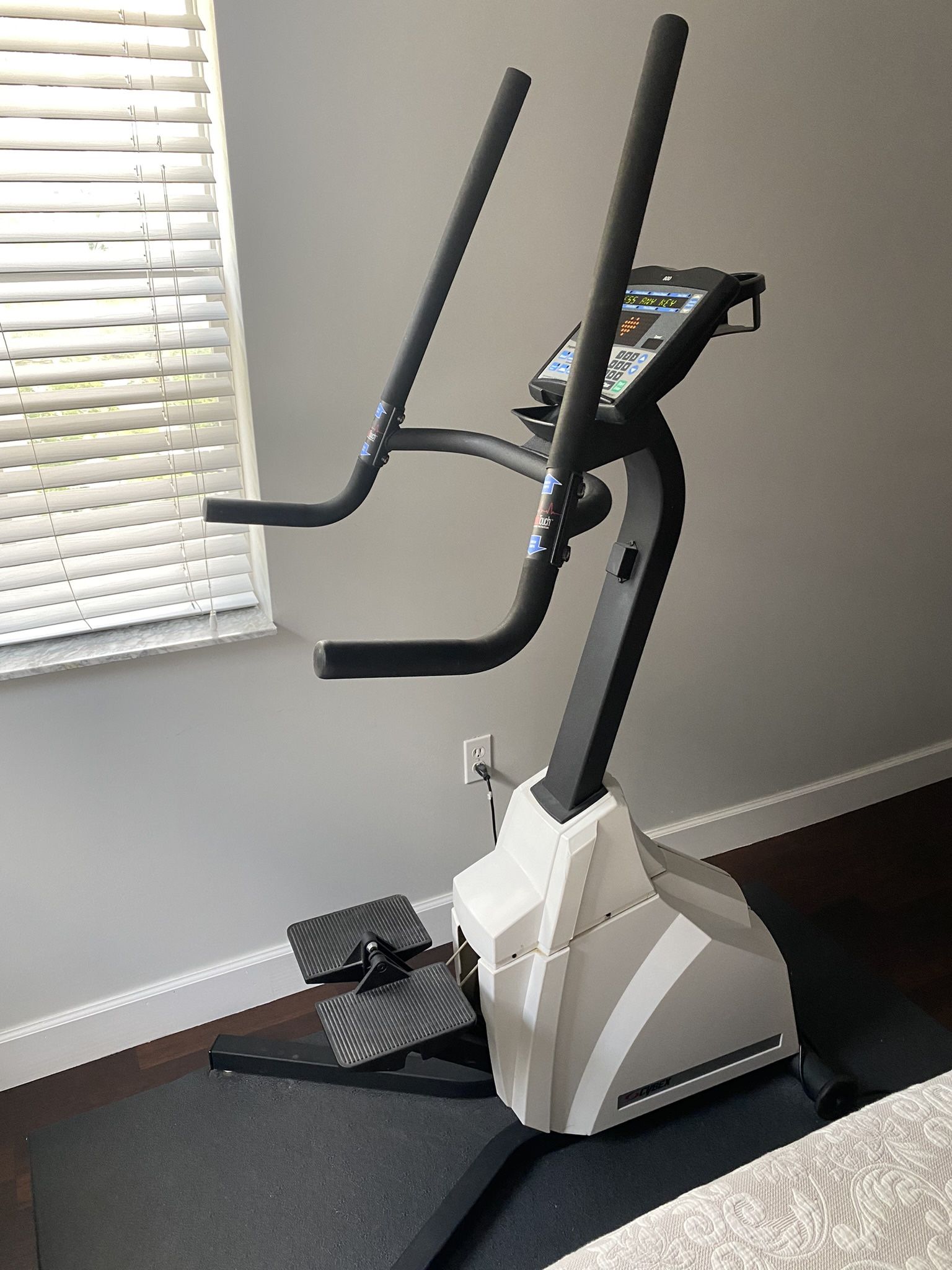 Cybex 530S Cyclone Stairmaster